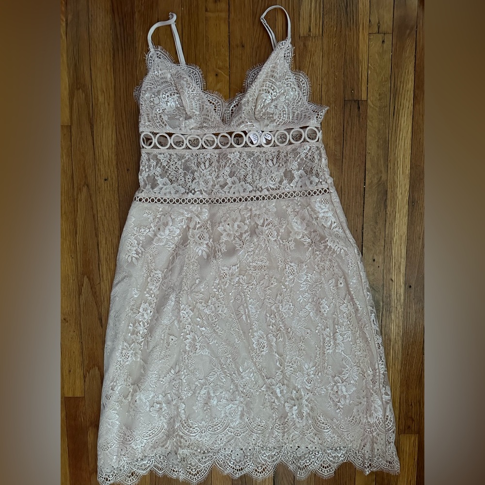 Victoria’s Secret Lace slip dress size xs new with tags